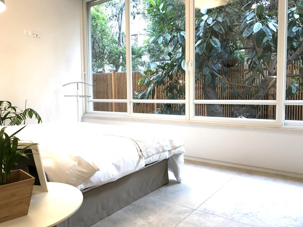 Luxurious By The Beach Apartment With Garden Tel Aviv Exterior foto